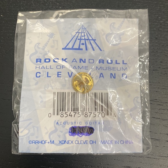 NIB Rock and Roll Hall of Fame Guitar Pin - Picture 4 of 4